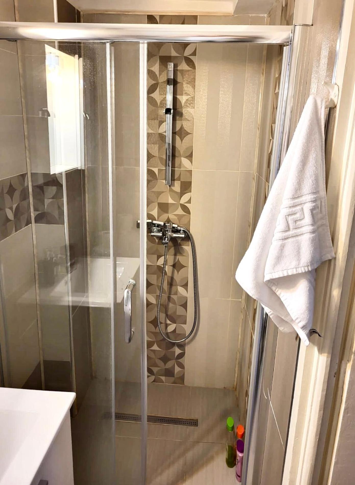 Central Park Hollywood Apartment Bukareszt Zewnętrze zdjęcie